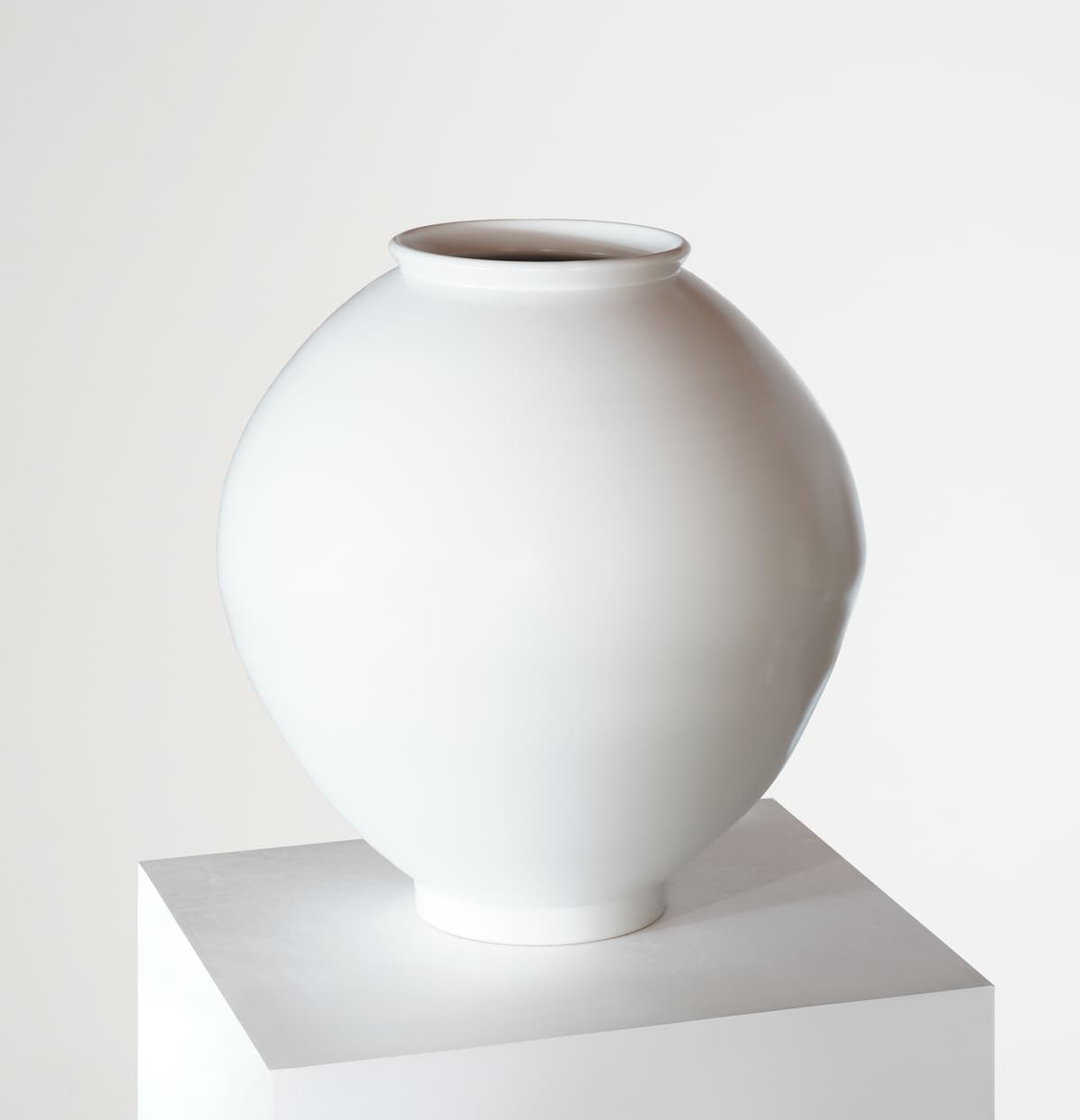 FULL MOON
Ⅰ 동월청영(冬月淸影)